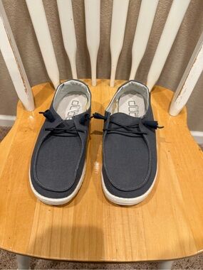 Women’s Hey Dude (size 10)